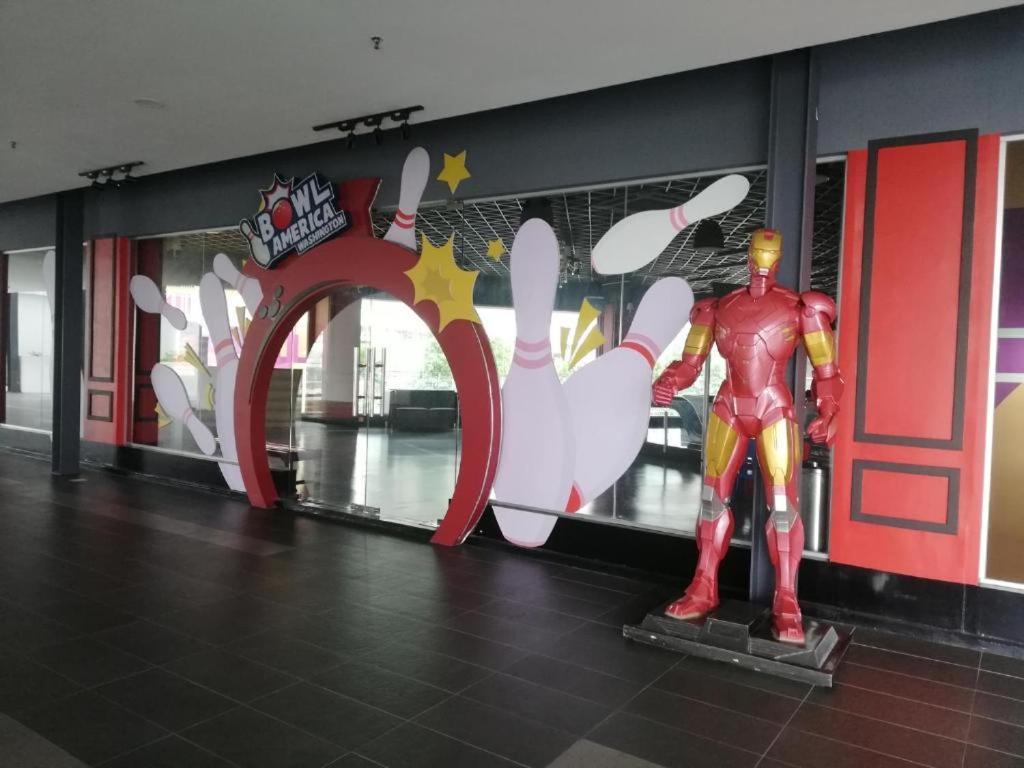 Premier Deluxe 2r1b # I-city Free Wifi + Parking Shah Alam